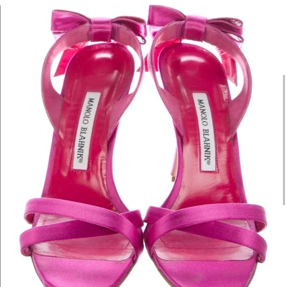 Manolo Blahnik Fuchsia Satin Heels - Picture 3 of 6